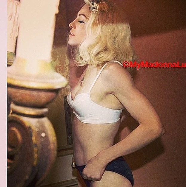 איך המפורסמות מתלבשות לספורט?