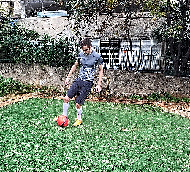 איך המפורסמות מתלבשות לספורט?