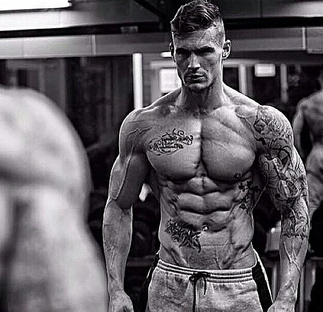 עושים שרירים