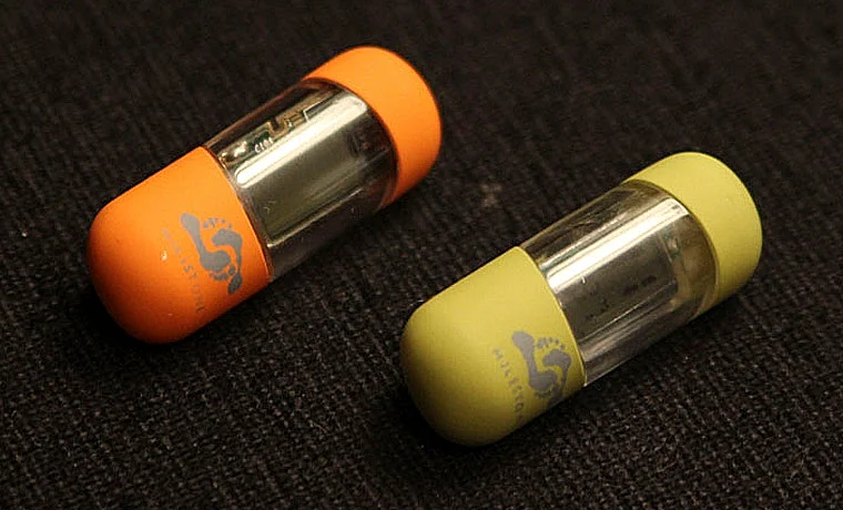 - MilestonePodיש למקם על שרוכי הנעליים לאחר רכישת נעליים חדשות ומאותו רגע, הוא יעקוב אחרי כל קילומטר שתרוצו ויציג בכל זמן נתון את הקילומטראז