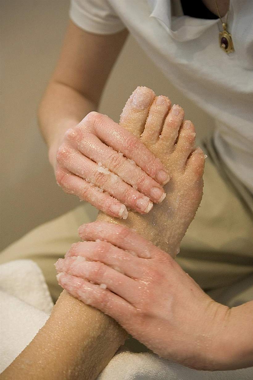 טיפול פילינג בספא כולה