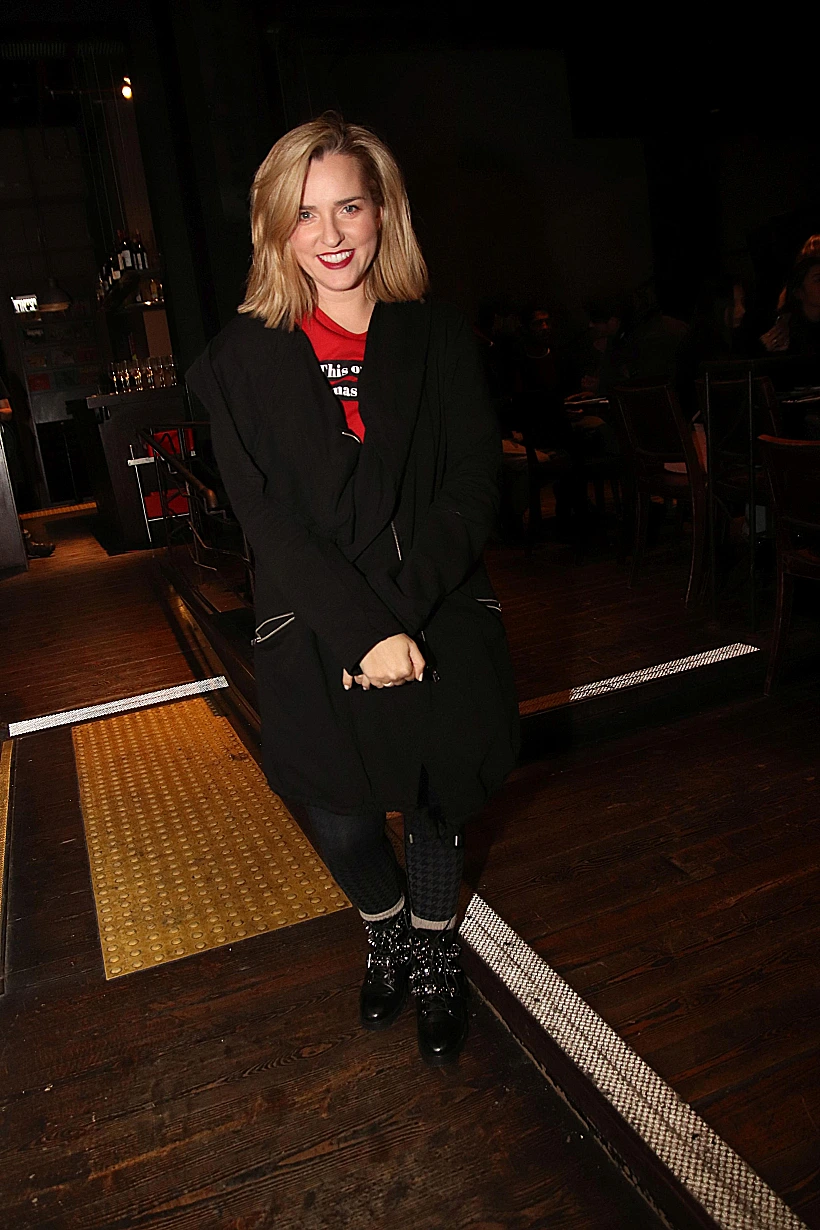 אשלי וקסמן בקשי קפואה