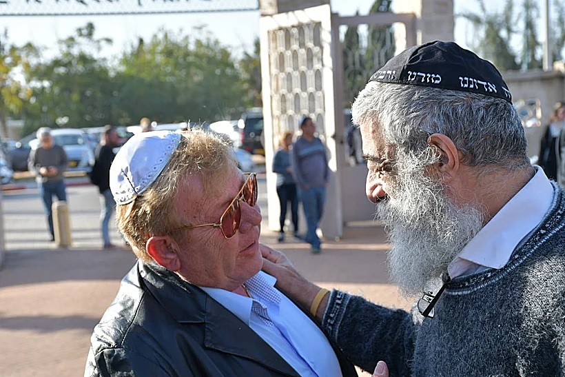 אריאל זילבר וצחי נוי