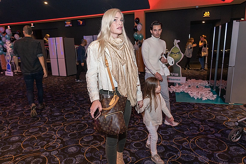 כוכבת הרשת מיכאלה בוהארון