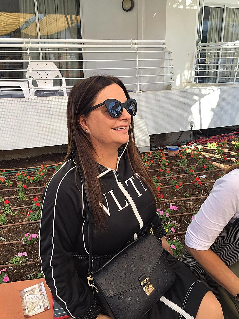 איזה ים כחול