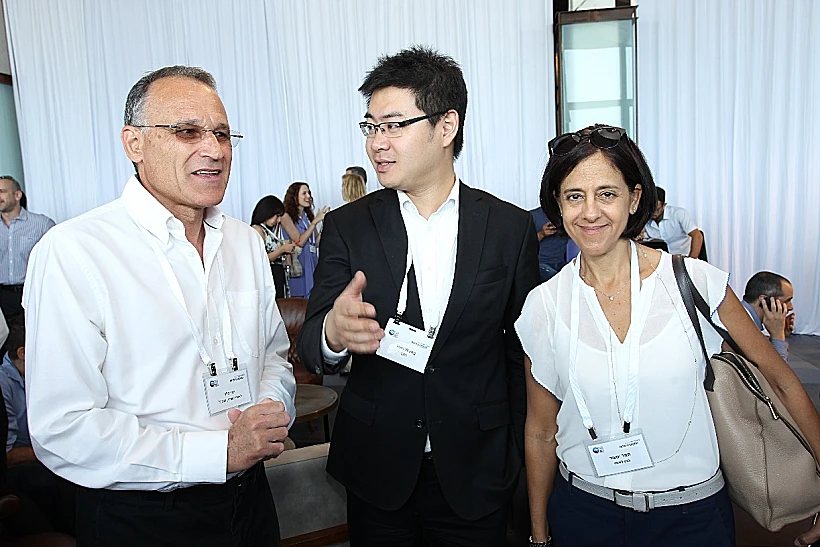 תמר יסעור, האן ואנג , חגי הלר