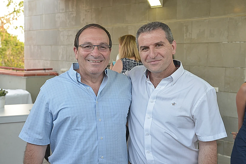 רפי צרפתי- ,דב צור-