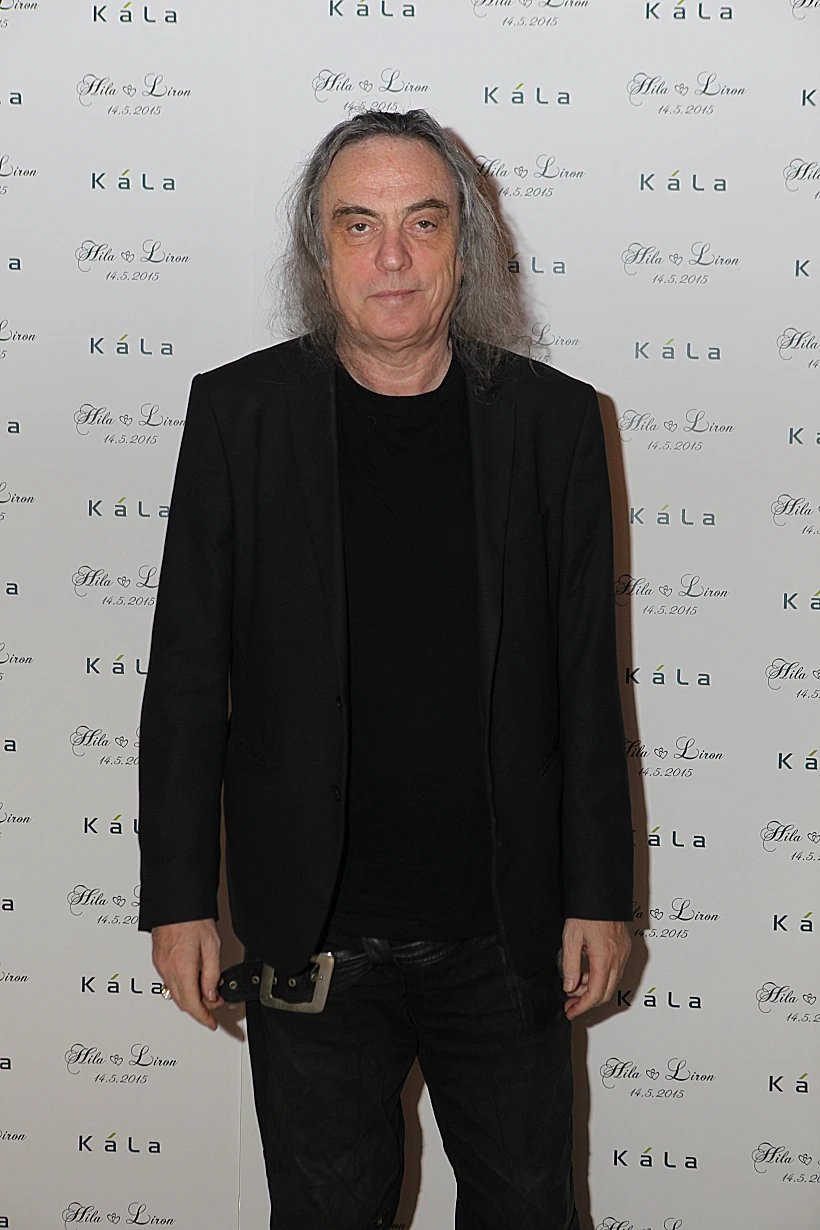 צביקה פיק. מעלה מעלה. או שלא