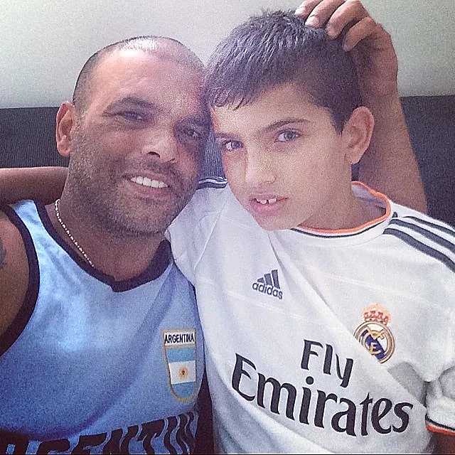 אייל גולן והבן שלו