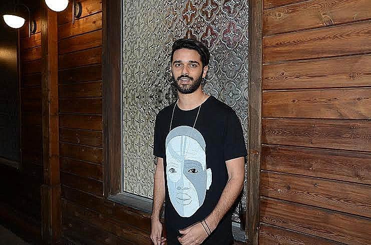 חן אהרוני. חתן השמחה