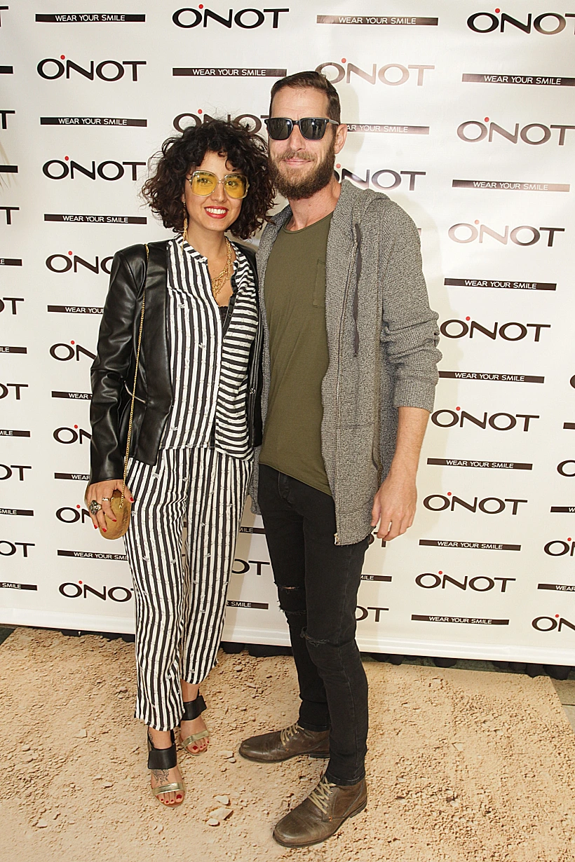 קארין ואלדד. הבטיחו מתנה אז באנו