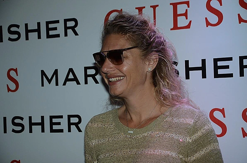 מיכאלה ברקו. אבל מה נסגר עם הפיגמנצטיה?!