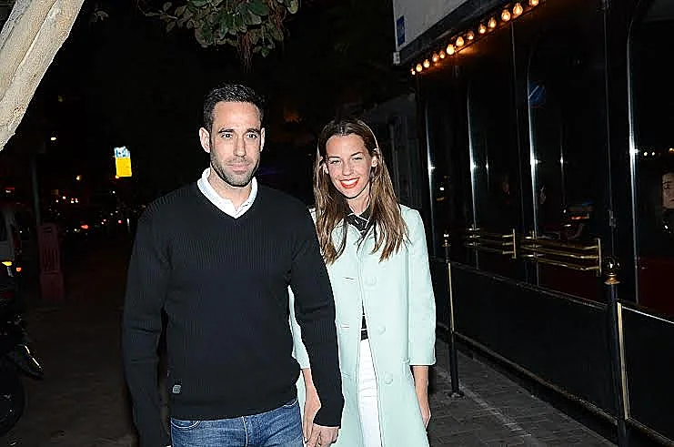 ירדן הראל ובעלה. אם לא למסיבה של הבוס אז למי כן