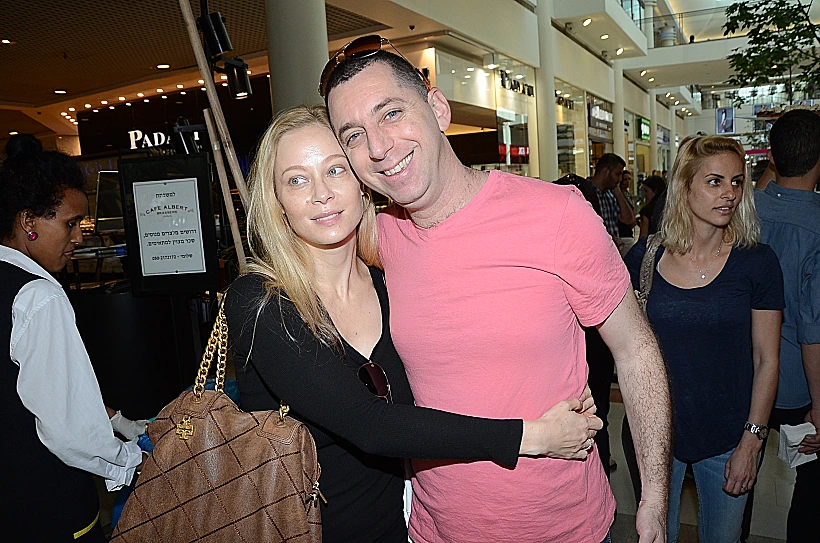 תמיר ורדי וויק (נינה ברוש). הכי חברים טובים