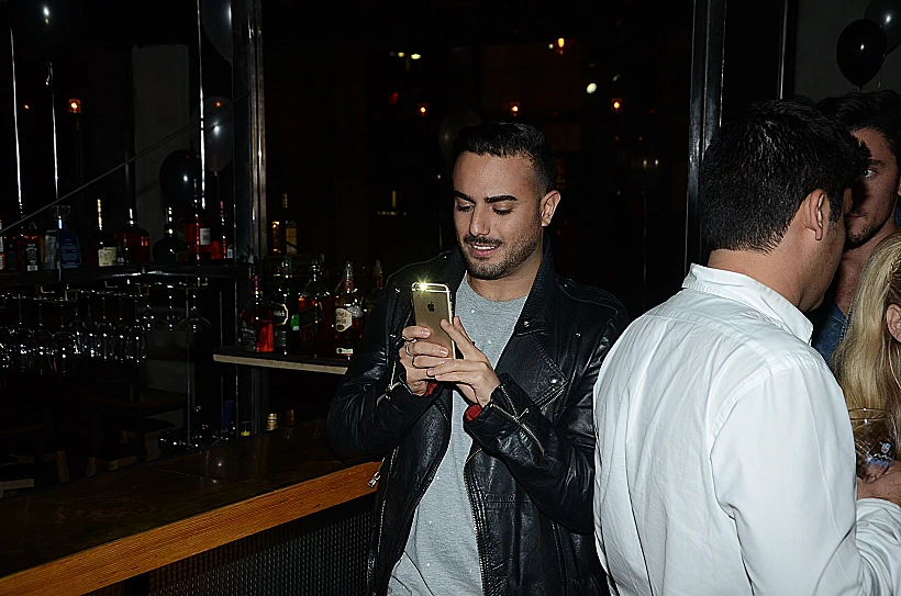 אוריאל יקותיאל. יא מי זה הלירד באטרף? הוא נמצא קרוב?