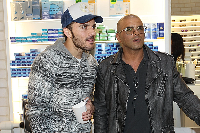 אייל גולן וישראל אטיאס. למי למי יש יותר כבוד?