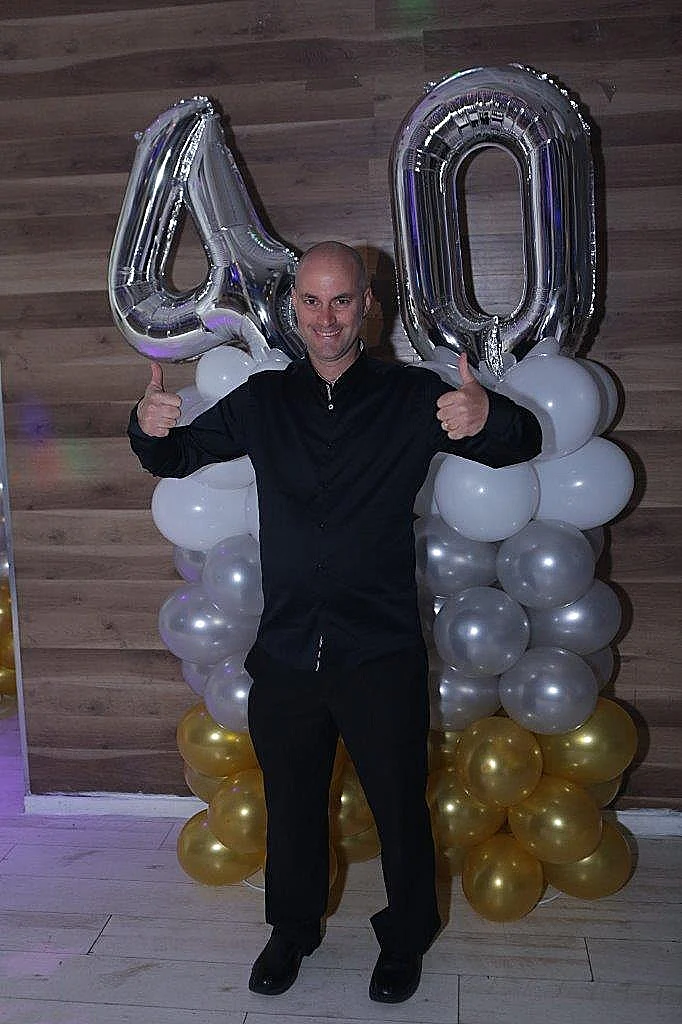 ברק פכטר חוגג