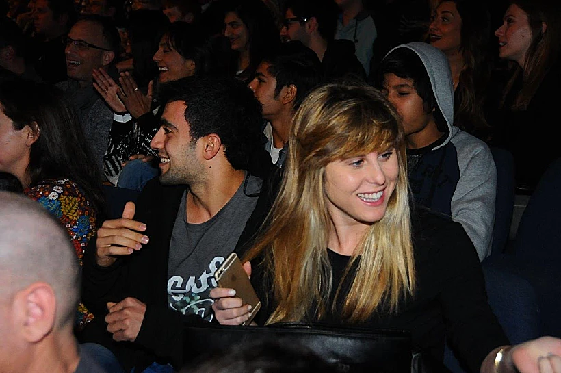 אלין לוי ובן הזוג המסתורי.  טוב, עזבו אותנו