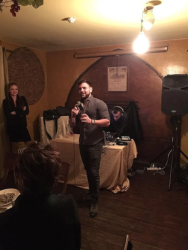 רן עוזר. ותודה למי שהביאני עד הלום