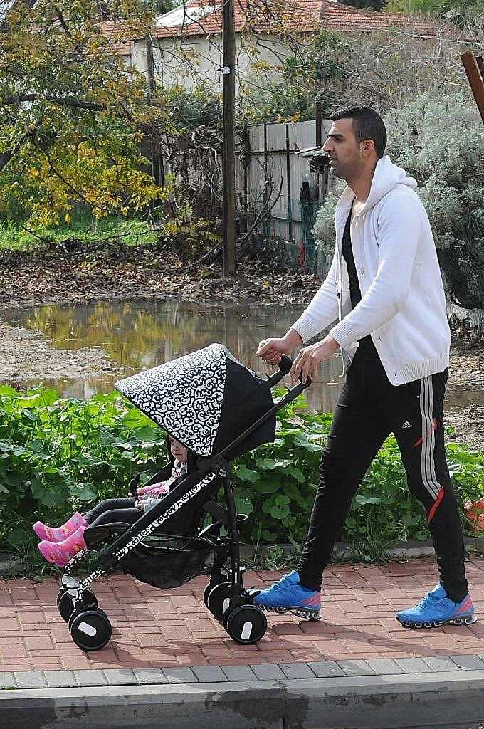 רגב הוד. אם כבר קיבלנו עגלה בחינם, בואי נוציא אותך לשמש