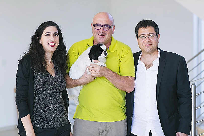 מימין-מרום שיף, ארז קומורובסקי, מירב אמיד