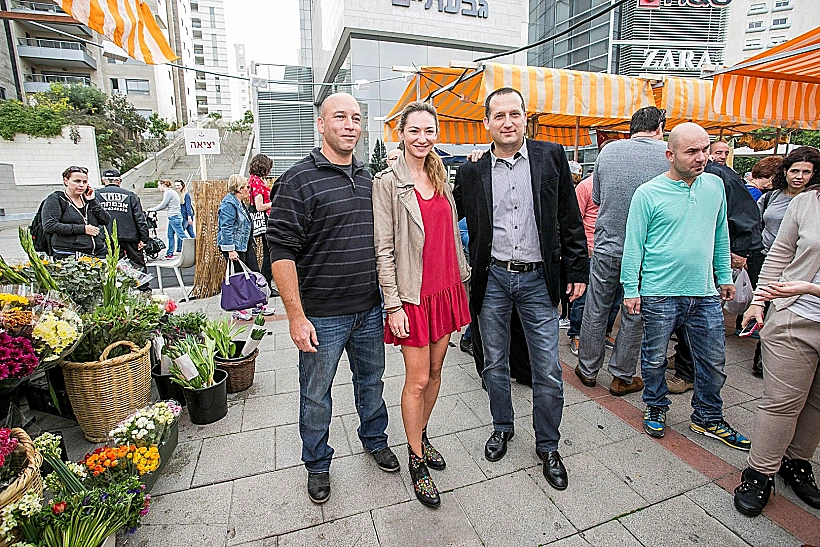 עושה שוק רן קוניק, מיכל אנסקי, עופר שביט