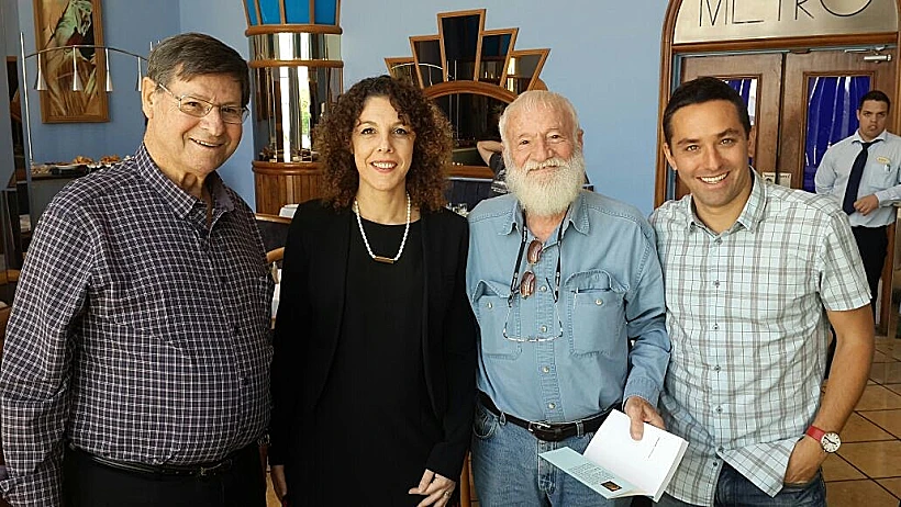 שבתרבות חיים יבין, יורם טהרלב יונתן ריגר
