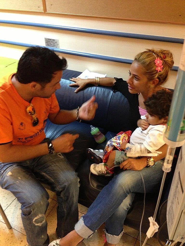 גילי מיילי עם ילדים חולי סרטן