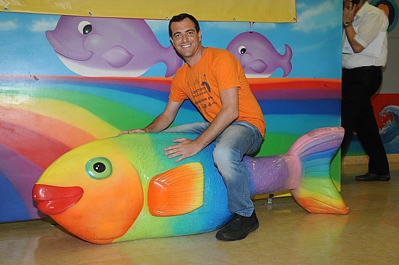 בני גולדשטיין, עמותת להושיט יד