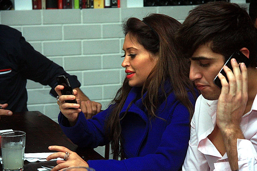 ימי חמישי בחסות רועי ברקן וחברים