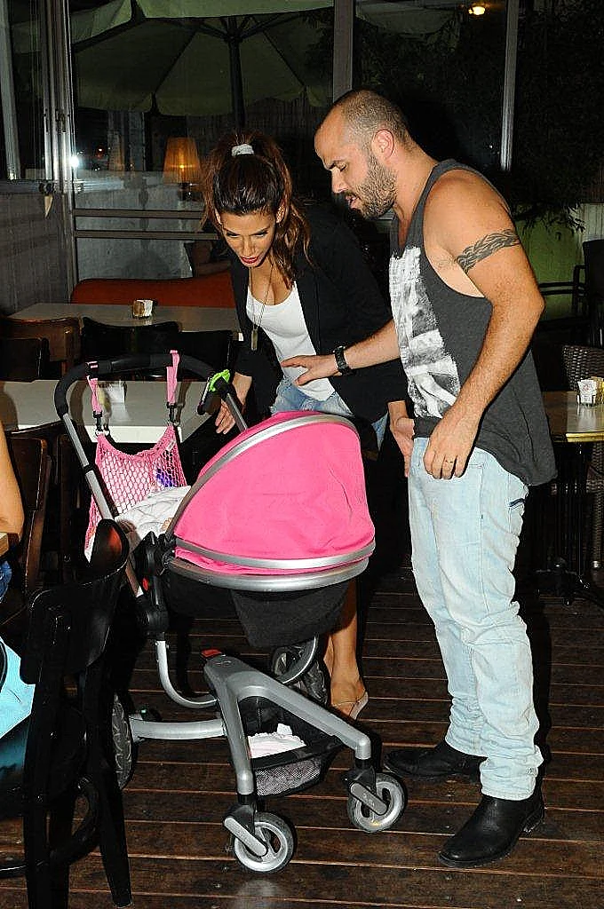 חן שילוני,אלון אפל