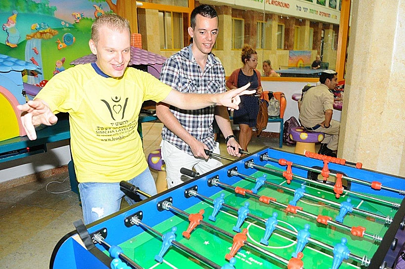 ביקור בבית החולים תל השומר