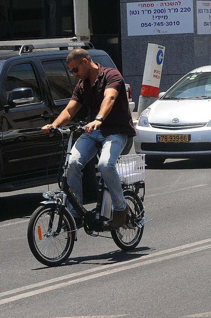 ליהיא גרינר,יוסי צבר