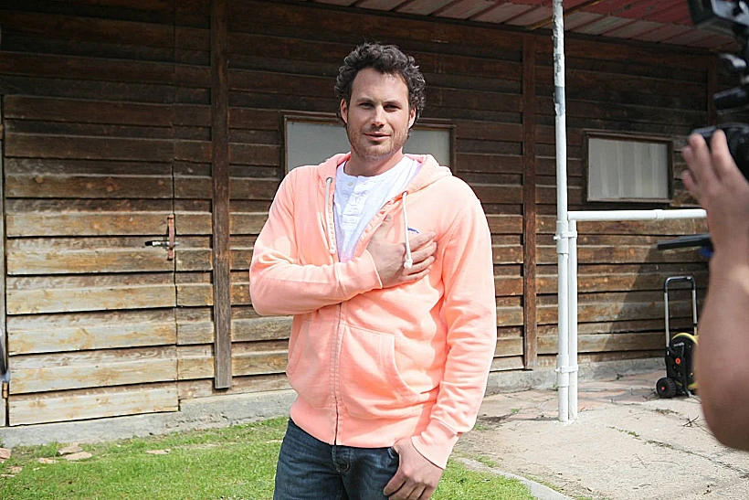 בר רפאלי,נועם טור