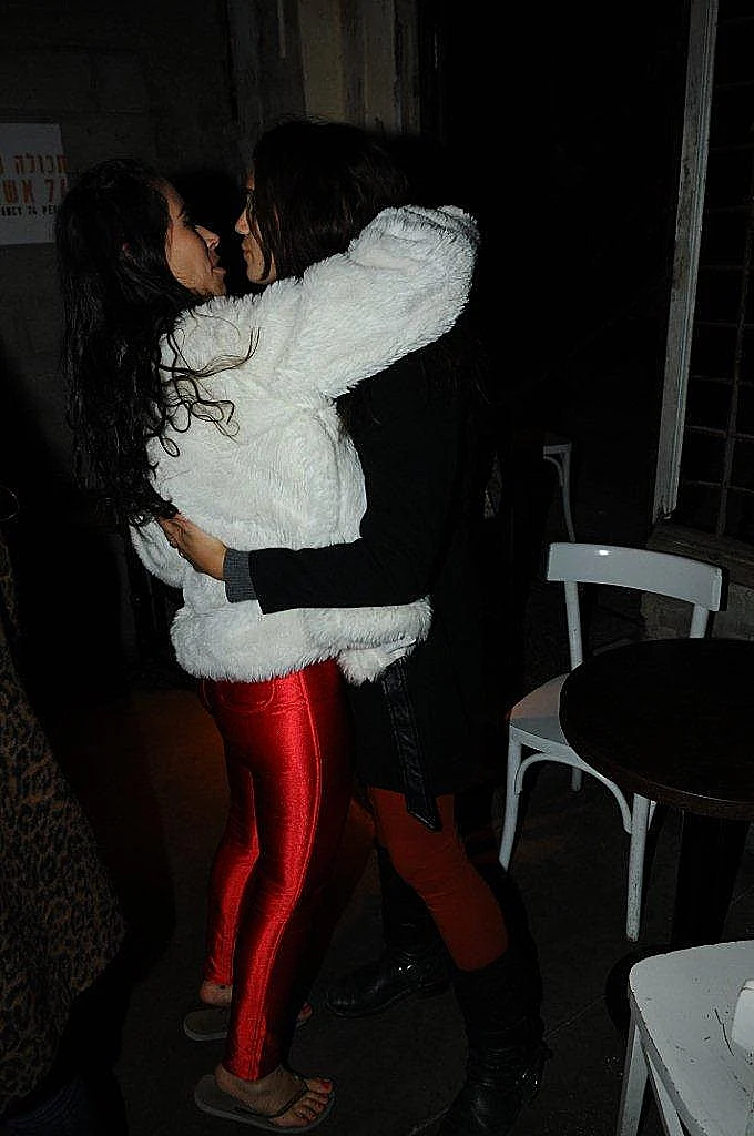 מארינה מקסימיליאן בלומין ושירה חן