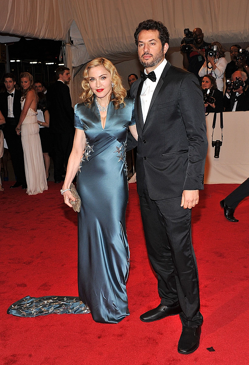 מדונה וגיא עוזרי