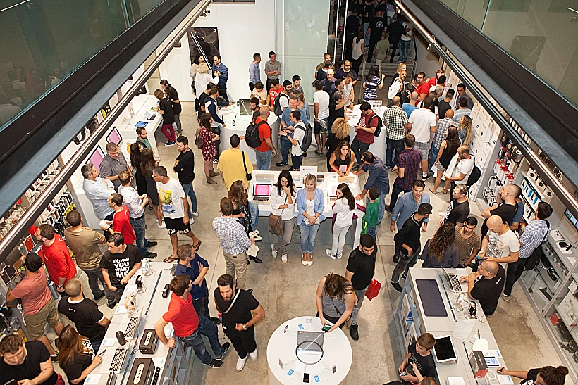 לילה לבן: השקת אייפון 7 באיידיגיטל שרונה