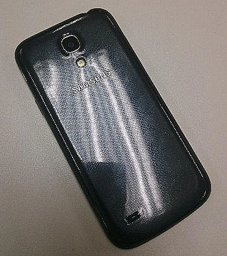 תמונת Galaxy S4 Mini שדלפה לרשת