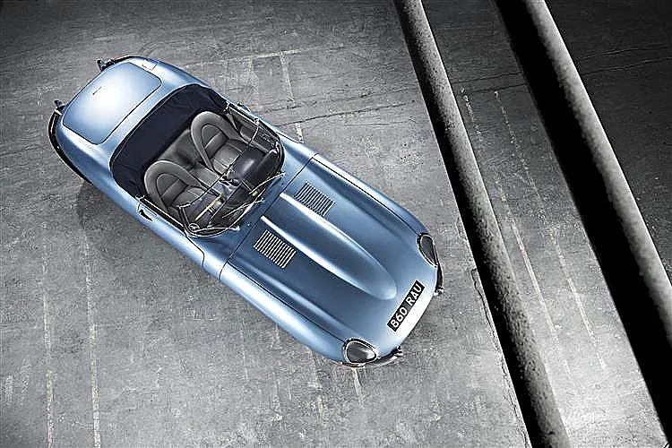 יגואר E-טייפ