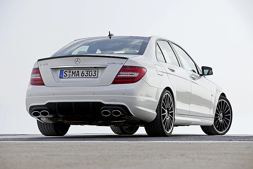 מרצדס C63 AMG