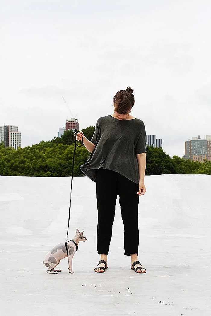 נשים ניו יורקריות עם החתולים שלהם