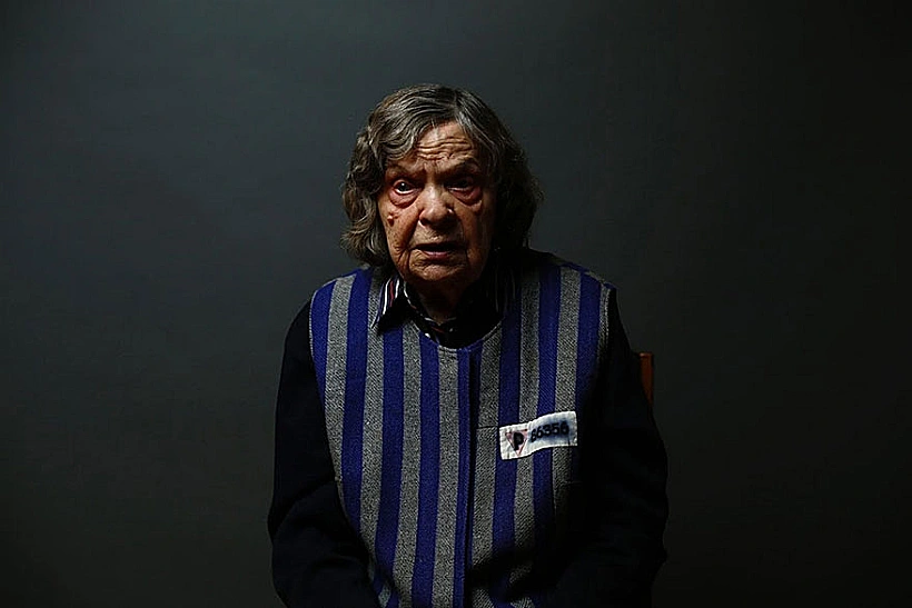 ניצולי שואה מאושוויץ