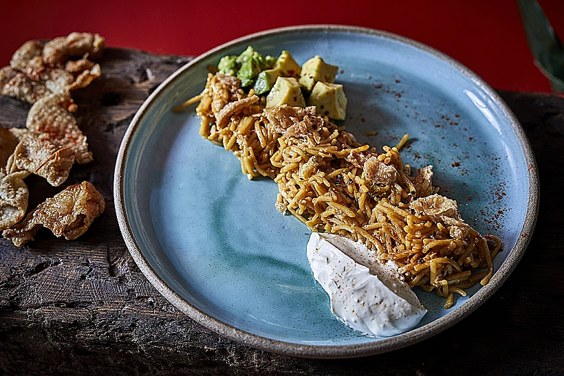 הגרסה הזריזה לפאייה. פידאוס בשר סרטנים בפאן קון מנטקה