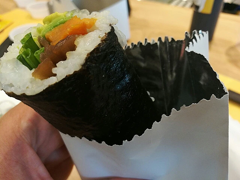 הנד רול סושי