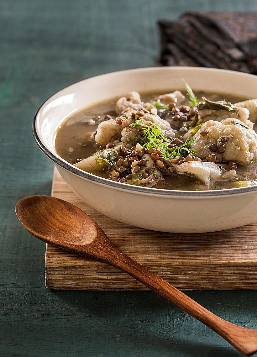 מרק כרובית ושמיר של סבתא חנה