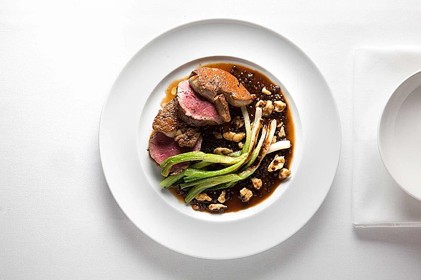 קרן במסעדת יפו תל אביב