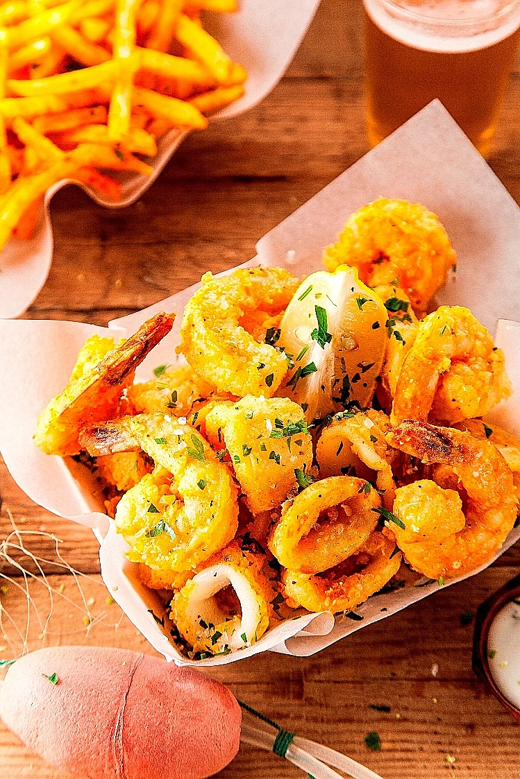 מיקס קלמארי ושרימפס פריכים, יאם ים