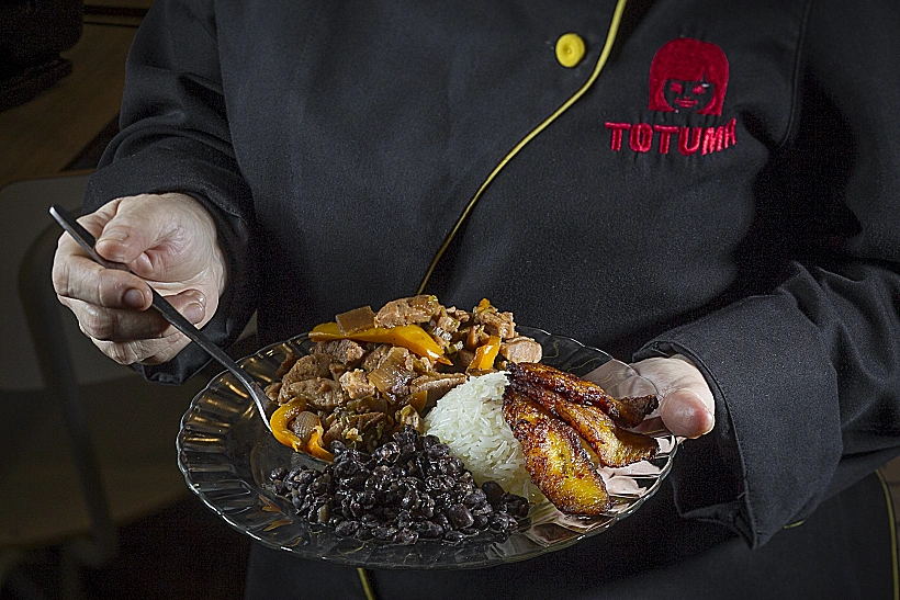 ארוחת צהריים, טוטומה