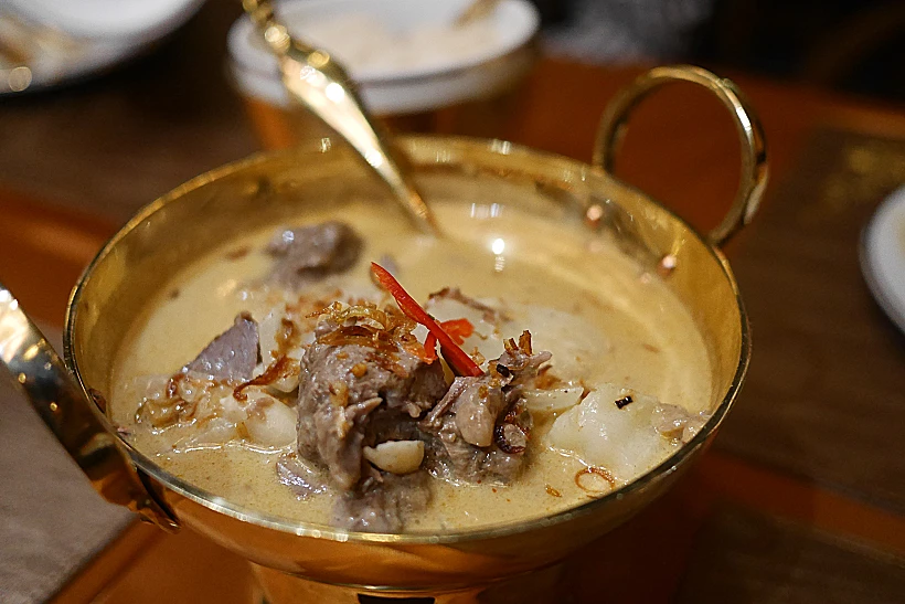 קארי מסאמן, ניטן תאי