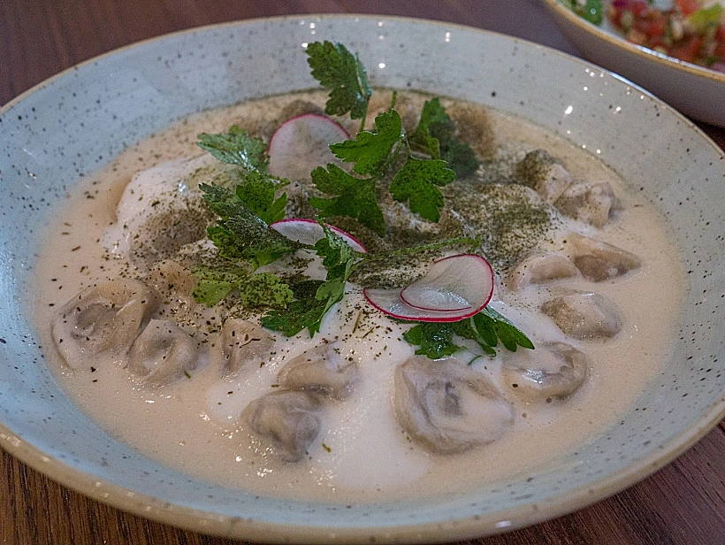 שושברק, עלה גפן